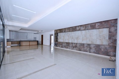 Vila v Al Warqa'a, Dubai, SAE 7 spální, 1087 m2 č. 704723 - Fotografia 4