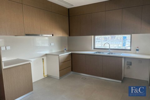 Üürile anda villa asukohaga Al Furjan, Dubai, AÜE: 4 magamistoaga, 616 m² Nr 704721 - pilt 9