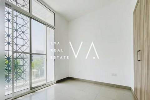 Řadový dům v Dubai, SAE 3 ložnice, 187.38 m² Č.: 637835 - fotografie 9