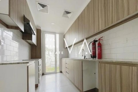 Řadový dům v Dubai, SAE 3 ložnice, 187.38 m² Č.: 637835 - fotografie 13