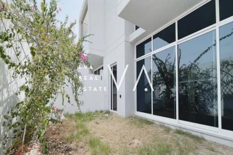 Řadový dům v Dubai, SAE 3 ložnice, 187.38 m² Č.: 637835 - fotografie 3