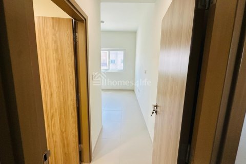 Kuća u nizu u gradu Dubai Land, Dubai, UAE 2 spavaće sobe, 162 m2 Br. 703076 - Slika 6