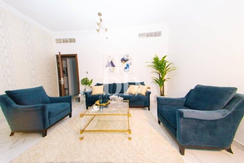Apartman u gradu Al Rashidiya, Ajman, UAE 2 spavaće sobe, 175 m2 Br. 642850 - Slika 2
