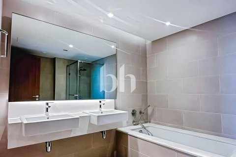 Apartamento para arrendamento em Al Wasl, Dubai, EAU 3 quartos, 201 m2 № 642849 - foto 12