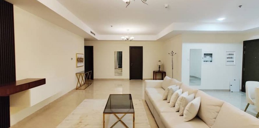 Dubai、UAEにあるマンション 2ベッドルーム、153 m2 No642853