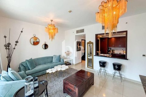 דירה להשכרה ב Downtown Dubai (Downtown Burj Dubai), Dubai, איחוד האמירויות  1 חדר שינה, 74 מ"ר, מספר 642847 - תמונה 1
