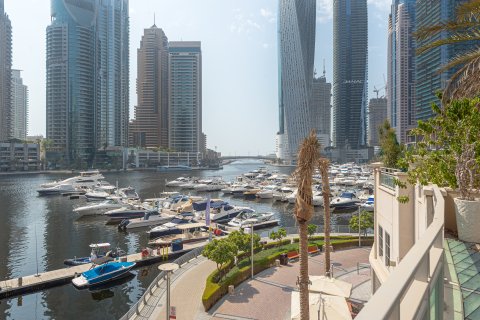 Vila u gradu Dubai Marina, UAE 5 spavaće sobe, 460.89 m2 Br. 749541 - Slika 30