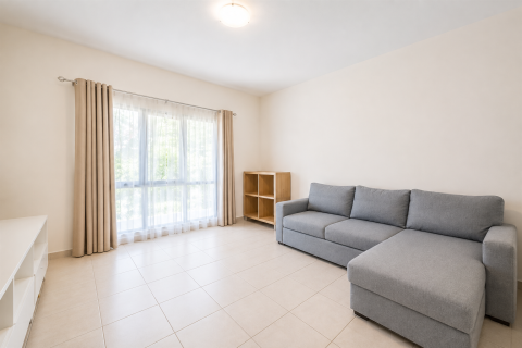 Vila di Meadows, Dubai, UAE 5 bilik tidur, 354.91 meter persegi № 749537 - foto 11