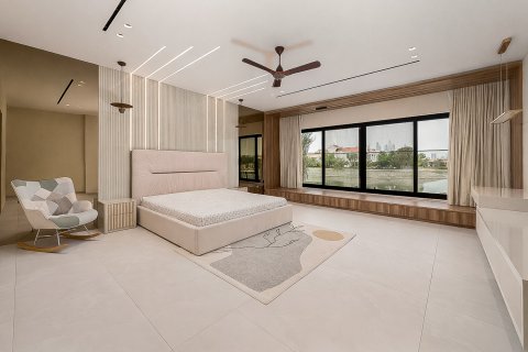 Vila v Jumeirah Islands, Dubai, SAE 5 spální, 1270.26 m2 č. 748845 - Fotografia 14
