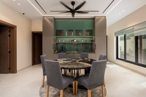 Vila v Jumeirah Islands, Dubai, SAE 5 spální, 1270.26 m2 č. 748845 - Fotografia 9