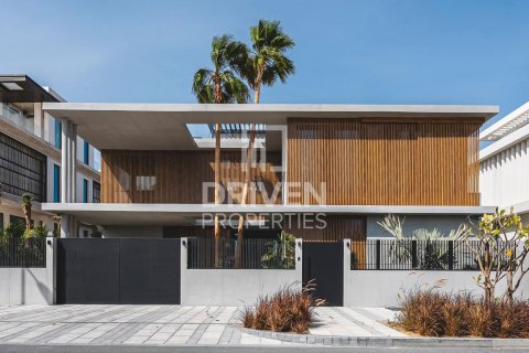 Villa para venda em Jumeirah, Dubai, EAU 6 quartos, 893.73 m2 № 741645 - foto 3