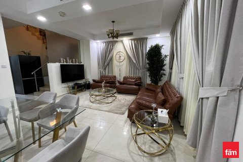 Vila u gradu Dubai, UAE 5 spavaće sobe, 354.9 m2 Br. 709865 - Slika 2