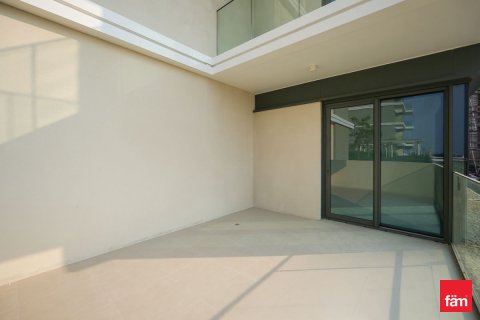 Mina Rashid, Dubai, UAE의 임대용 아파트 침실 2개, 116.3제곱미터 번호 705911 - 사진 2