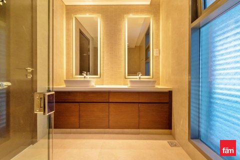 Villa te huur in Jebel Ali, Dubai, VAE 5 slaapkamers, 958.9 vr.m., nr 705913 - foto 15