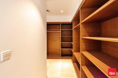 Villa te huur in Jebel Ali, Dubai, VAE 5 slaapkamers, 958.9 vr.m., nr 705913 - foto 11