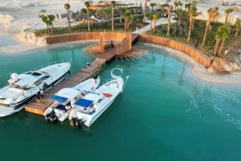 Villa zum Verkauf in The World Islands, Dubai, VAE 6 Schlafzimmer, 2267 m2 Nr. 751592 - Foto 7