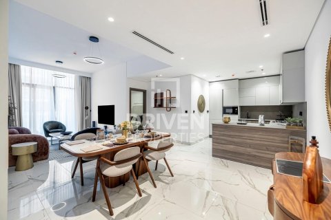 דירה ב Business Bay, Dubai, איחוד האמירויות 1 חדר שינה, 89.93 מ