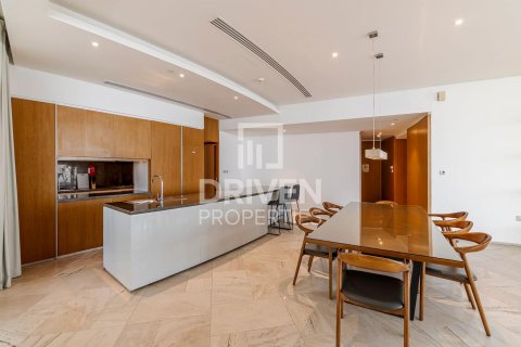 Apartament në Jumeirah Village Circle, Dubai, Emiratet e Bashkuara Arabe 4 dhoma gjumi, 512 m2. № 653118 - Foto 15