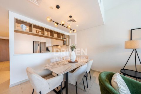 Apartament na sprzedaż w Downtown Dubai (Downtown Burj Dubai), Dubai, ZEA 3 sypialnie, 159 mkw., nr 653302 - zdjęcie 2