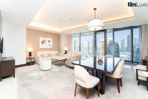 Appartamento in affitto a Downtown Dubai (Downtown Burj Dubai), Dubai, EAU 2 camere da letto, 157.9 mq. № 712669 - foto 4
