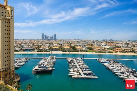 Apartament de închiriat în Palm Jumeirah, Dubai, EAU 2 dormitoare, 161.2 mp.  №712670 - poză 10