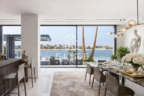 Villa zum Verkauf in Palm Jumeirah, Dubai, VAE 6 Schlafzimmer, 1244 m2 Nr. 736348 - Foto 3