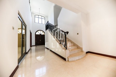 Villa til salg i Palm Jumeirah, Dubai, UAE 4 soveværelser, 604 kvm № 736345 - foto 6