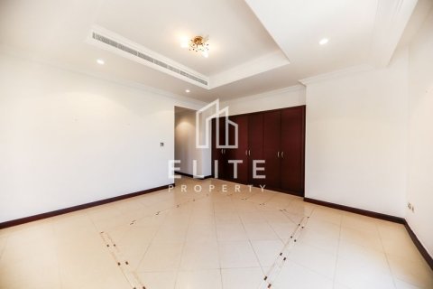 Villa til salg i Palm Jumeirah, Dubai, UAE 4 soveværelser, 604 kvm № 736345 - foto 10