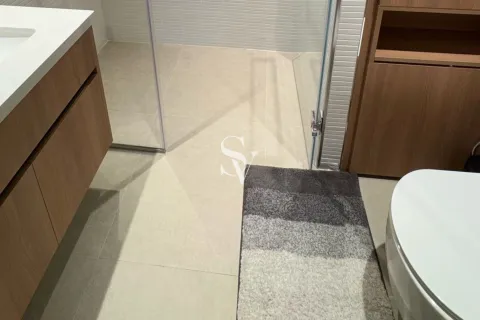 Apartment til salg i Jumeirah Village Triangle, Dubai, UAE 1 soveværelse, 68 kvm № 688347 - foto 8