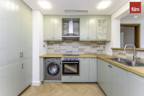 Apartament de închiriat în Palm Jumeirah, Dubai, EAU 2 dormitoare, 161.1 mp. №652375 - poză 6