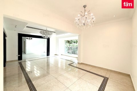 Vila u Jumeirah Islands, Dubai, UAE 4 spavaćih soba, 955.4 m2 Br. 652371 - fotografija 4