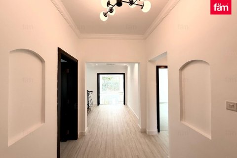 Vila u Jumeirah Islands, Dubai, UAE 4 spavaćih soba, 955.4 m2 Br. 652371 - fotografija 9