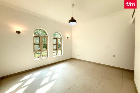 Vila u Jumeirah Islands, Dubai, UAE 4 spavaćih soba, 955.4 m2 Br. 652371 - fotografija 19