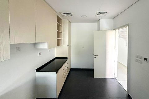 Снять в аренду виллу в DAMAC Hills (Akoya by DAMAC), Дубай, ОАЭ 3 спальни, 251.21м2, № 764302 - фото 19