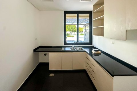 Снять в аренду виллу в DAMAC Hills (Akoya by DAMAC), Дубай, ОАЭ 3 спальни, 251.21м2, № 764302 - фото 22
