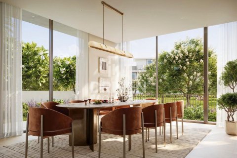 Vilë në Dubai Investment Park, Emiratet e Bashkuara Arabe 4 dhoma gjumi, 339.84 m2. № 767332 - Foto 4