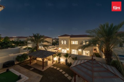 ویلا برای فروش در Jumeirah Park، Dubai، امارات متحده عربی 4 خوابه ، 513 متر مربع ، شماره 721035 - تصویر 24
