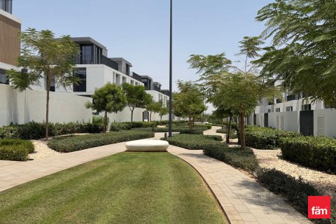 Maison de ville à louer à Dubai, EAU 4 chambres, 288 m2 № 721029 - photo 16