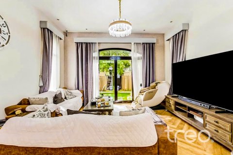 Villa in Mudon, Dubai, UAE 4 bedrooms, 351.73 sq.m. № 733135 - photo 7