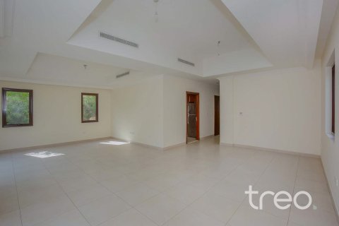 Villa in Arabian Ranches 2, Dubai, UAE 5 bedrooms, 324.05 sq.m. № 733136 - photo 3