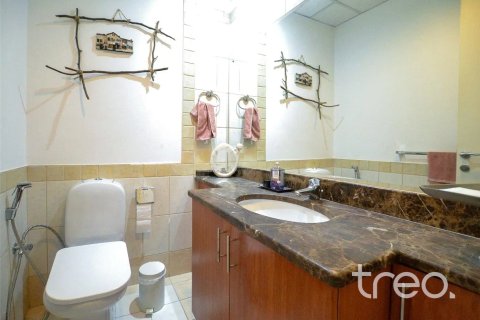 Villa in The Springs, Dubai, UAE 3 bedrooms, 250.19 sq.m. № 733137 - photo 15