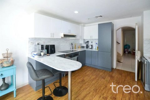 Villa in The Springs, Dubai, UAE 3 bedrooms, 250.19 sq.m. № 733137 - photo 6