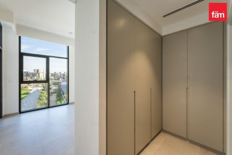 Řadový dům v Dubai, SAE 3 ložnice, 168 m² Č.: 678398 - fotografie 17