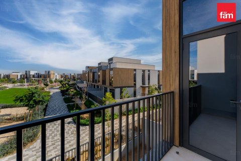 Řadový dům v Dubai, SAE 3 ložnice, 168 m² Č.: 678398 - fotografie 7