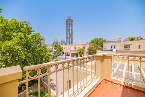 Huvila The Lakes, Dubai, Arabiemiraatit 2 makuuhuonetta, 195 m2 № 650199 - kuva 12