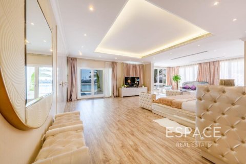 Huvila Palm Jumeirah, Dubai, Arabiemiraatit 5 makuuhuonetta, 650 m2 № 650201 - kuva 11