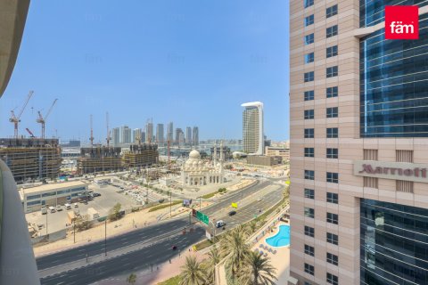Apartment in Dubai Marina, UAE 1 bedroom, 78.8 sq.m. № 635916 - photo 15