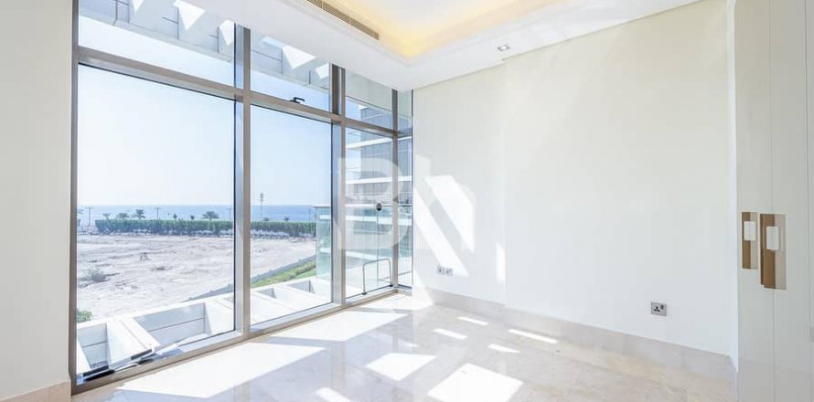 Apartament în Palm Jumeirah, Dubai, EAU 2 dormitoare, 120 mp. №643508