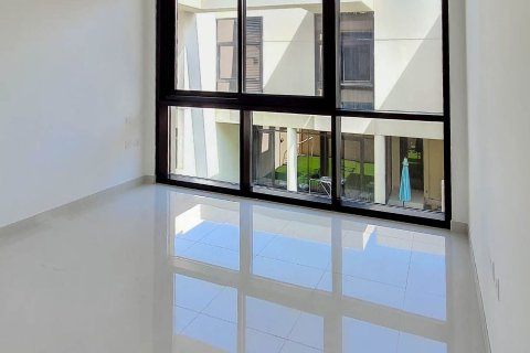 Radhus till försäljning i DAMAC Hills (Akoya by DAMAC), Dubai, UAE 3 sovrum, 260.22 kvm Nr. 748836 - fotografi 3
