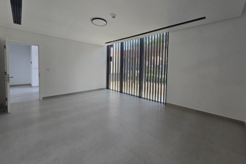 Вилла Tilal City, Шарджа, БАӘ-да 5 жатын бөлмелер, 935.72 м² № 748837 - фото 6